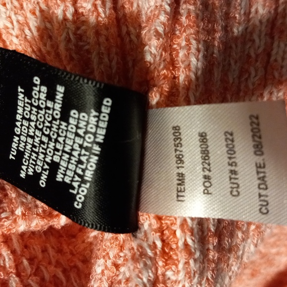 Pullover Drop Shoulder Sweater - Picture 5 of 6